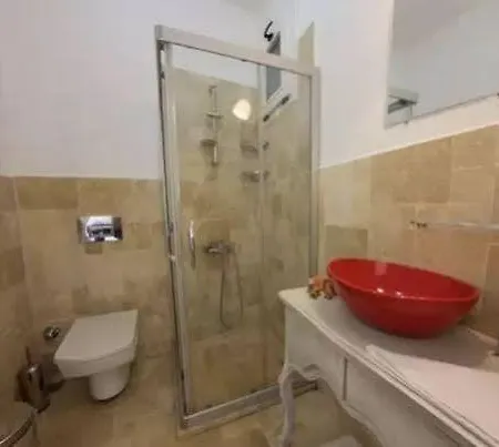 Zubeyde Hanim Alacati Hotel 2*