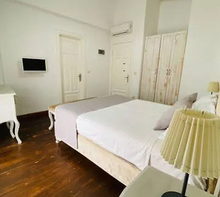 Hotel Zubeyde Hanim Alacati Çeşme