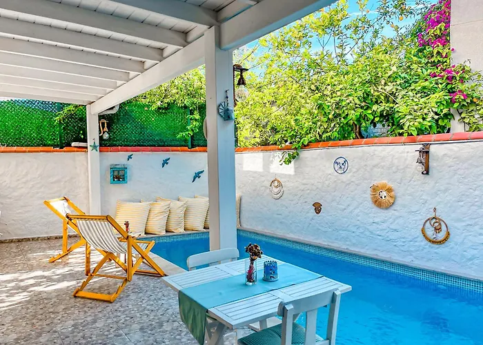 Zubeyde Hanim Alacati 2* Çeşme