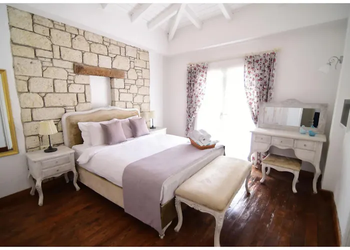 Zubeyde Hanim Alacati 2* Çeşme