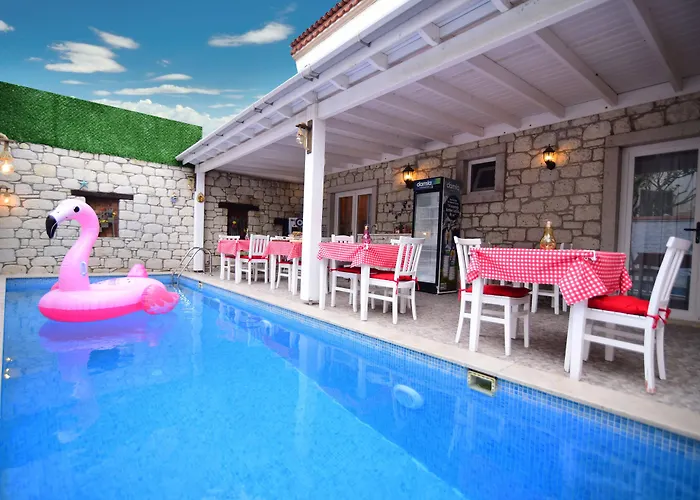 Szálloda Zubeyde Hanim Alacati 2*