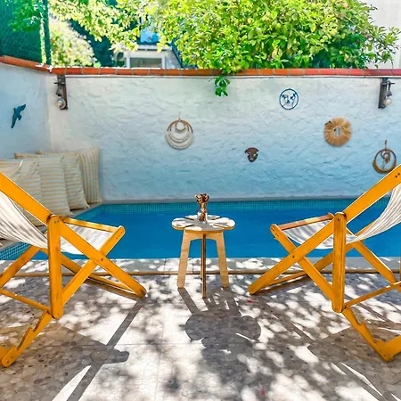 Zubeyde Hanim Alacati Otel